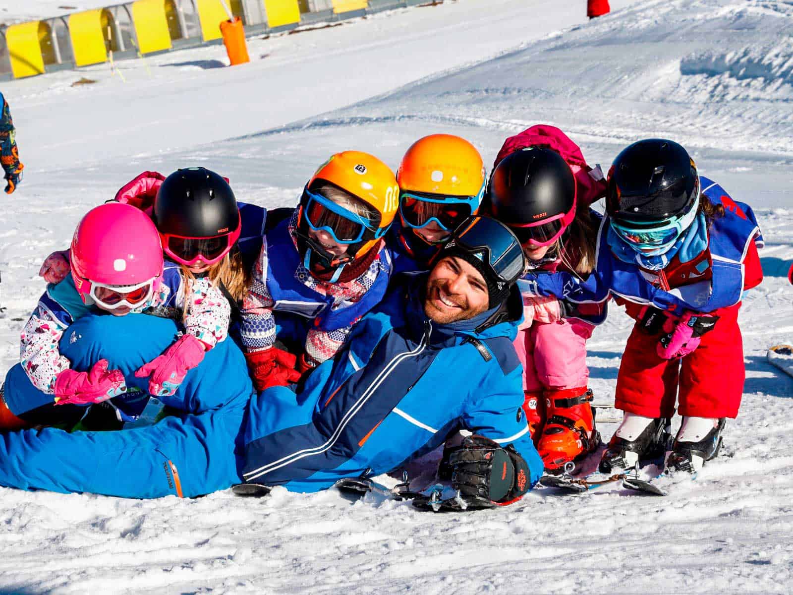 clases esqui niños activearan baqueira beret valle aran